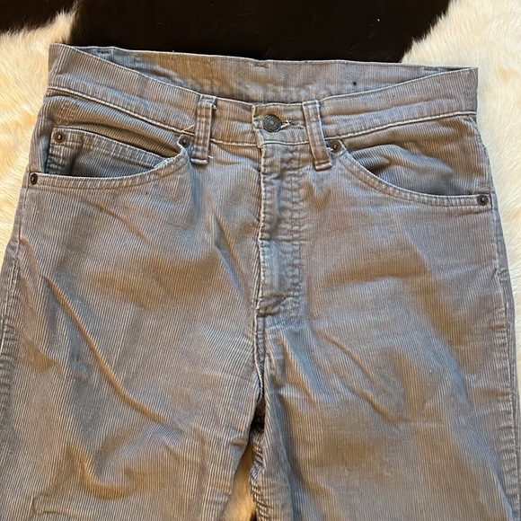 Levi’s Grey Corduroy Pants - Picture 2 of 7